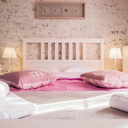 Nafsika Luxury Apartamento