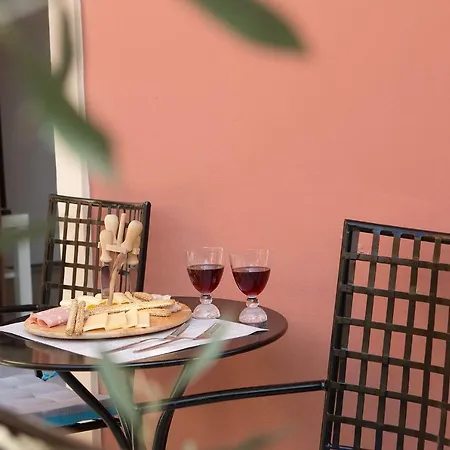 Nafsika Luxury Apartment